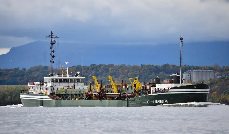 COLUMBIA General Cargo IMO 7428263 photo 2