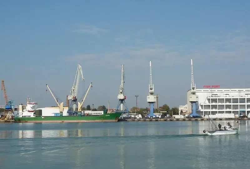 DANDUN General Cargo IMO 7430462 photo 8