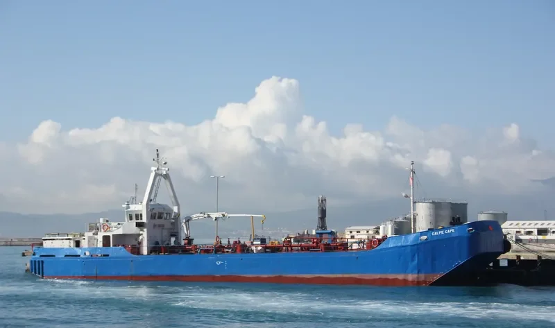 CALPE CAPE Tanker IMO 7430656 photo 2