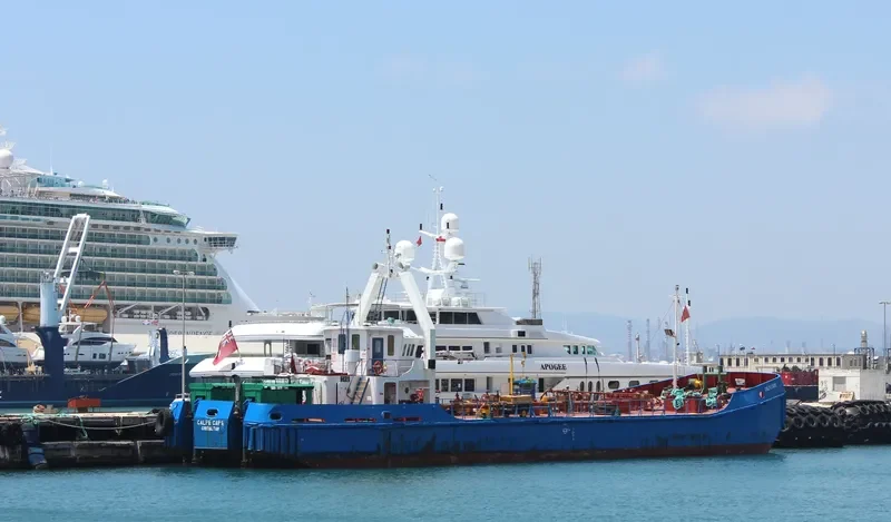 CALPE CAPE Tanker IMO 7430656 photo 5