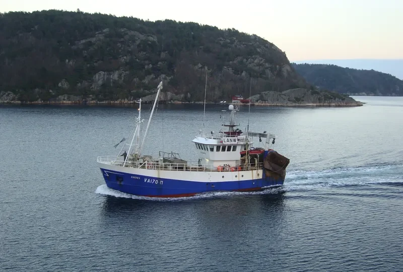 EIGENES Fishing Vessel IMO 7434652 photo 2
