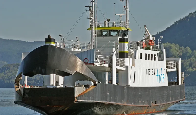 UTSTEIN Ro-Ro IMO 7434676 photo 10