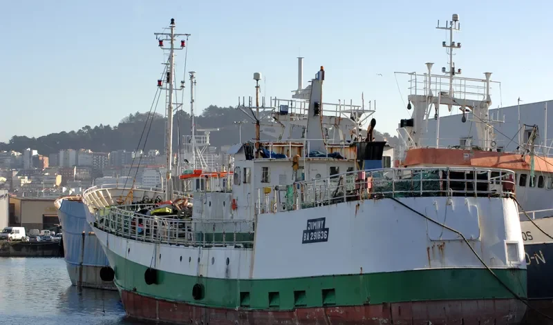 GURE ANDRE Fishing Vessel IMO 7503013 photo 2