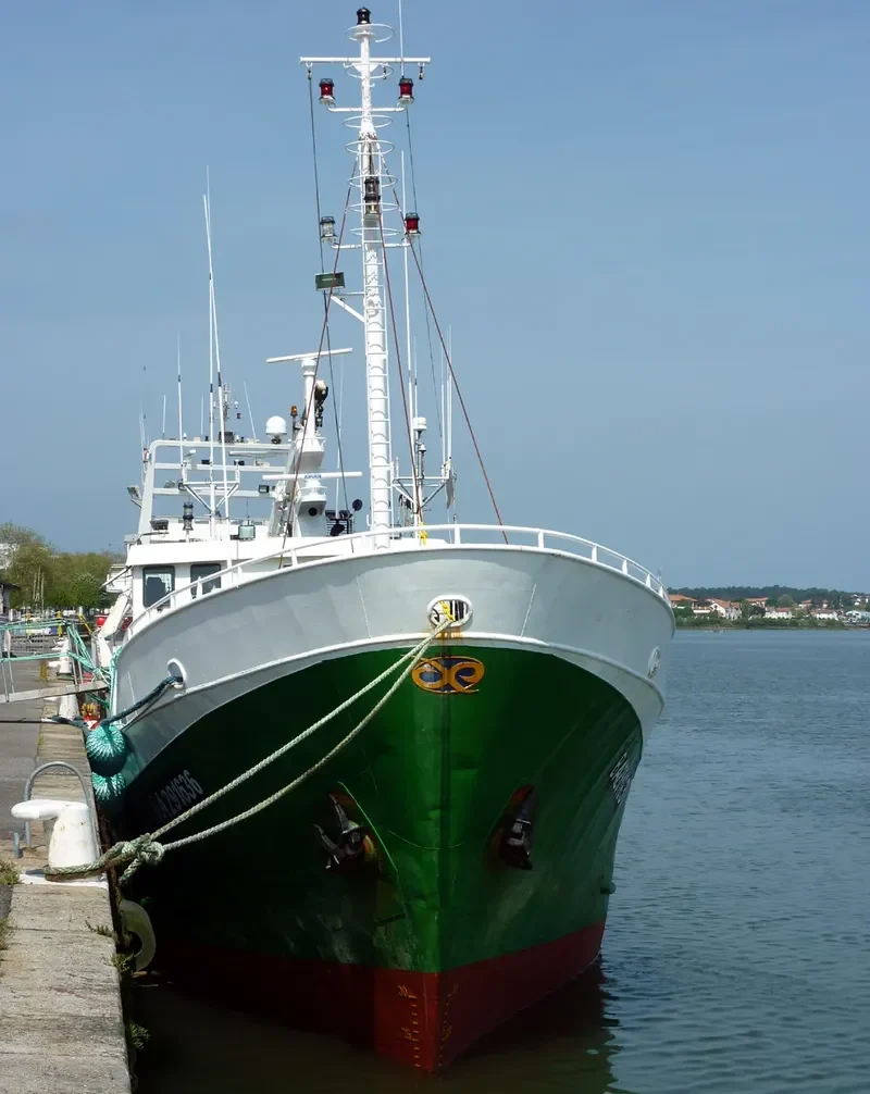 GURE ANDRE Fishing Vessel IMO 7503013 photo 9
