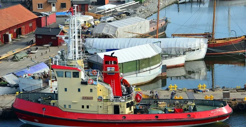 VALKYRIA Tug Boat IMO 7504548 photo 2