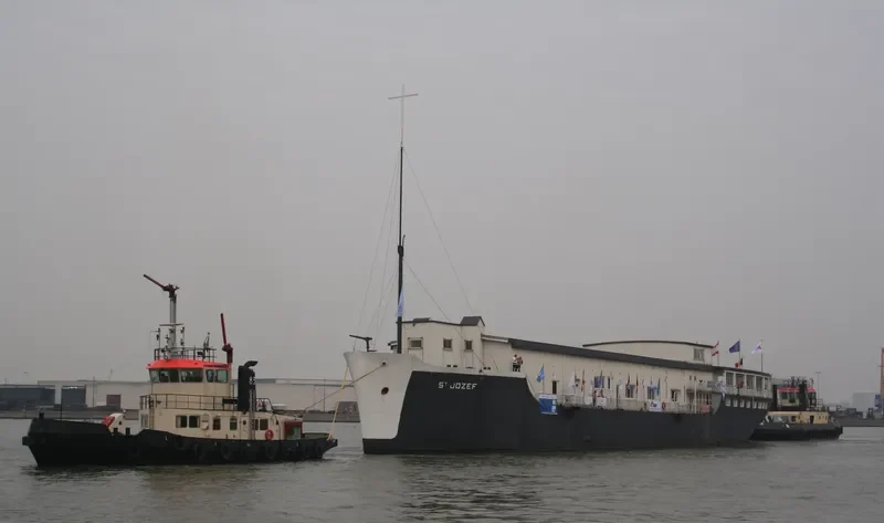83 Tug Boat IMO 7505152 photo 8