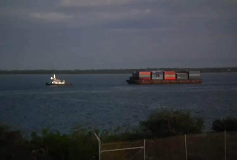SPENCE Tug Boat IMO 7506780 photo 2