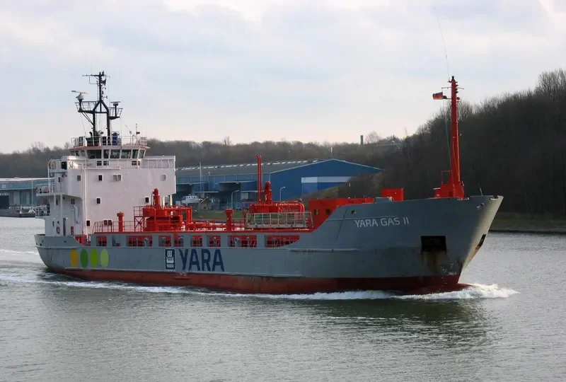 YARA GAS II General Cargo IMO 7509172 photo 9