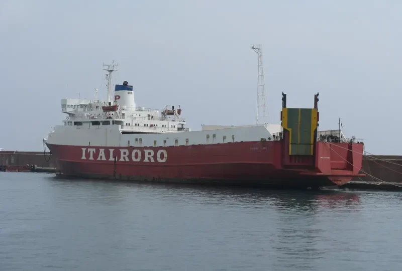 ITALRORO THREE Ro-Ro IMO 7517600 photo 2