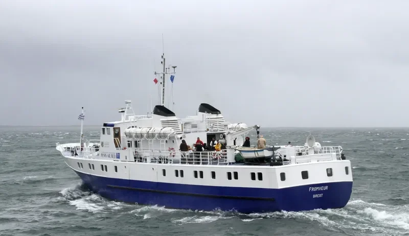 FROMVEUR Passenger Ship IMO 7521297 photo 7