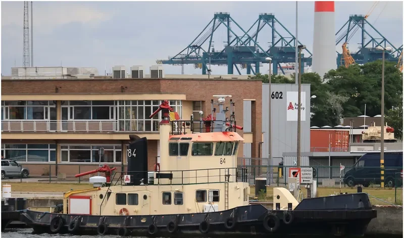 TUG 84 General Cargo IMO 7521558 photo 2