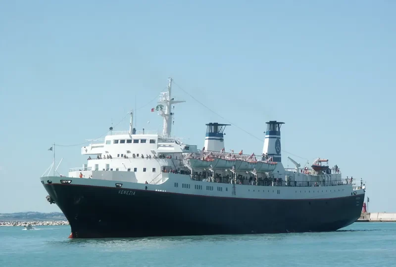 VENEZIA Ro-Ro IMO 7521663 photo 3