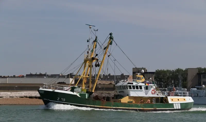Z19 SONJA Fishing Vessel IMO 7524627 photo 3