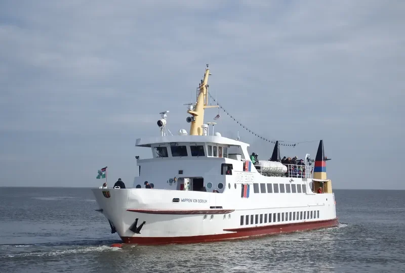 WAPPEN VON BORKUM Passenger Ship IMO 7525918 photo 8
