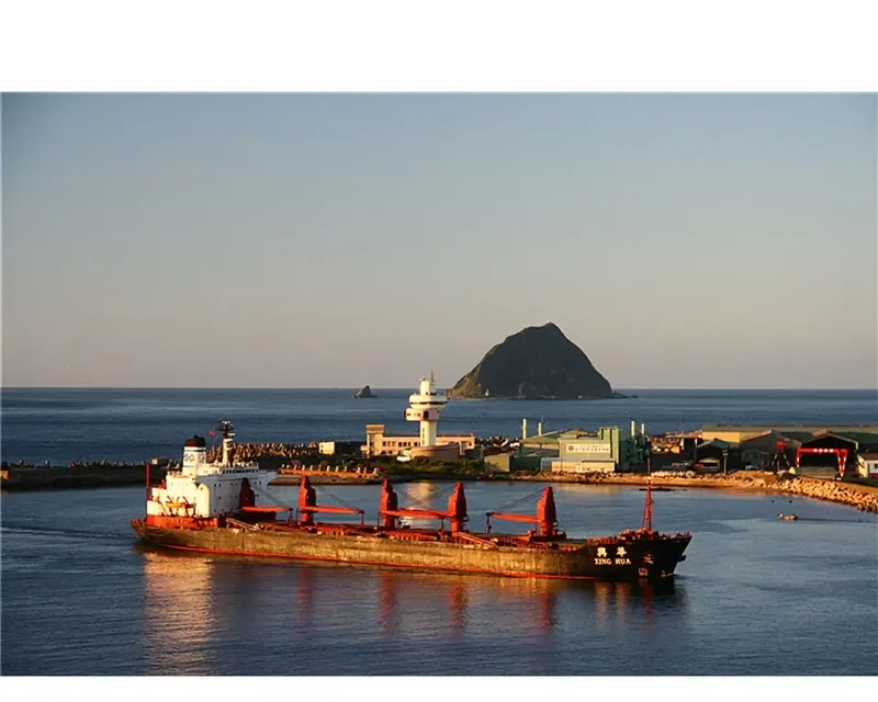 XIN Bulk Carrier IMO 7526168 photo 3