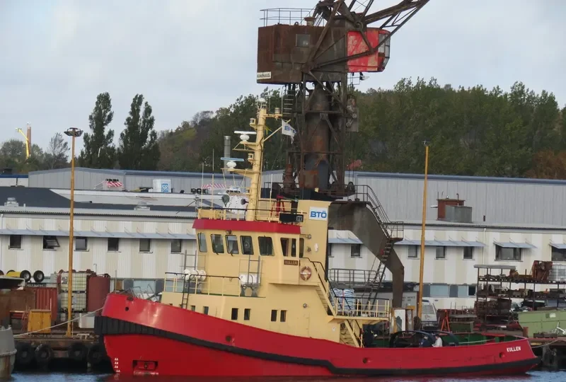 KULLEN Tug Boat IMO 7527875 photo 2