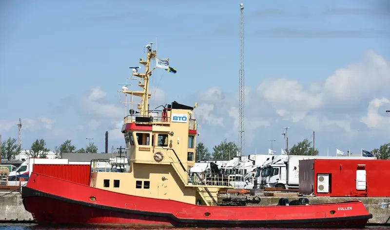 KULLEN Tug Boat IMO 7527875 photo 4