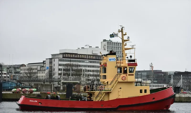 KULLEN Tug Boat IMO 7527875 photo 7