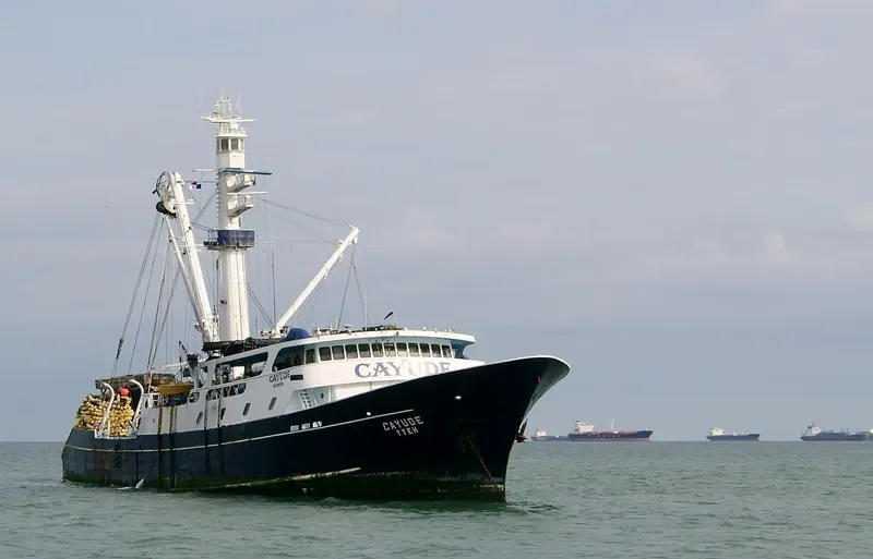 CAYUDE Fishing Vessel IMO 7601736 photo 2