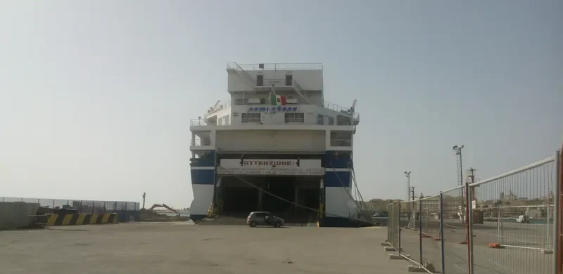 NOMT Ro-Ro Vessel IMO 7602118 photo 3