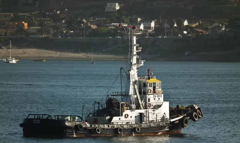 PETREL Tug Boat IMO 7608007 photo 6
