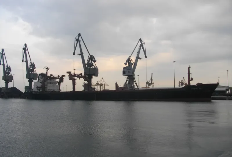 CAPITAL SKY General Cargo Vessel IMO 7609647 photo 8