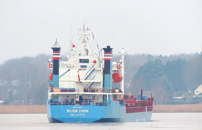 A.M.K.MARIN Bulk Carrier IMO 7610103 photo 9
