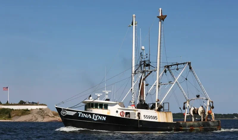 TINA LYNN Fishing Vessel IMO 7612010
