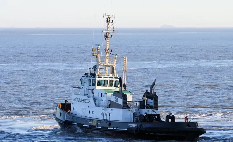 VB ROENNEBECK Tug Boat IMO 7612620 photo 7