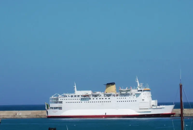 VOYAGER Ro-Ro IMO 7613882 photo 9
