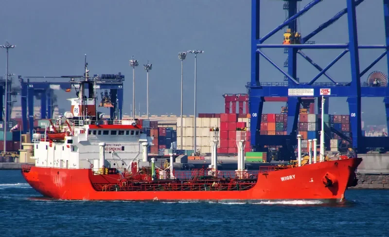 WIGRY Tanker IMO 7615529 photo 2