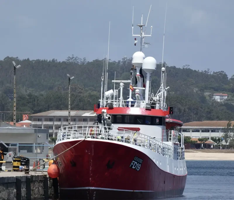 GENESIS Fishing Vessel IMO 7617010 photo 3