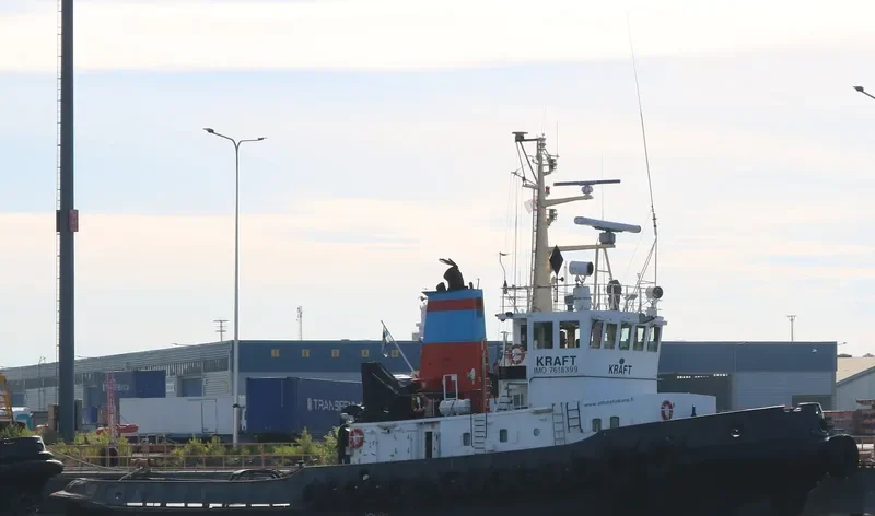 KRAFT Tug Boat IMO 7618399 photo 2