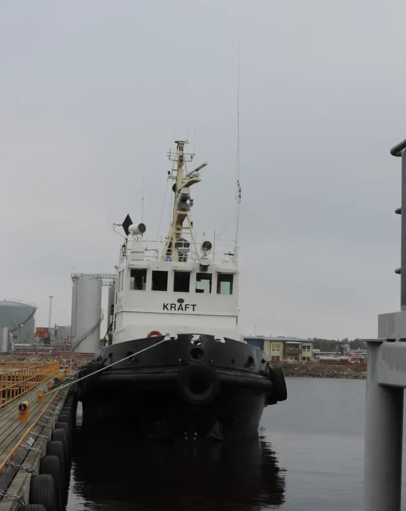 KRAFT Tug Boat IMO 7618399 photo 4
