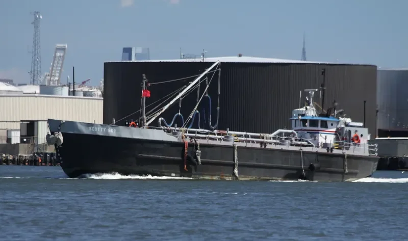 SCOTTY SKY Bunkering Vessel IMO 7620689