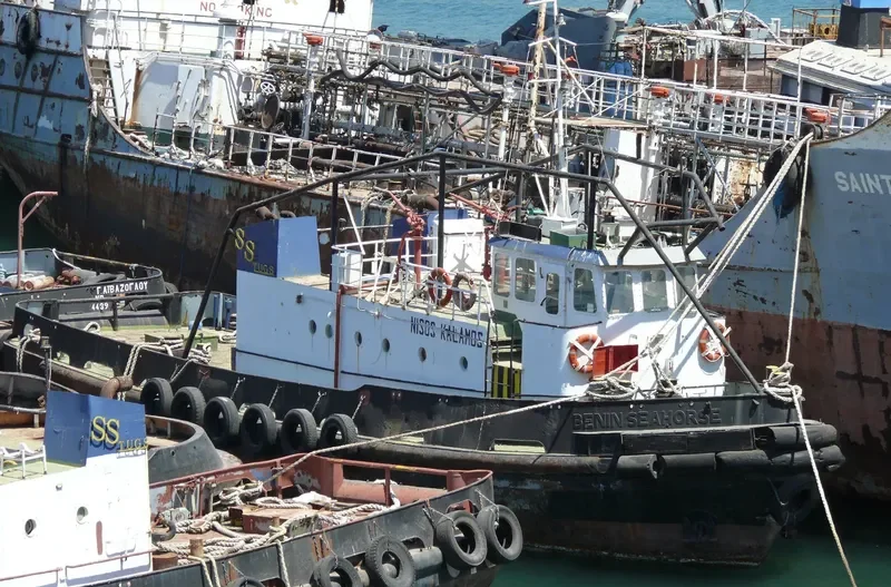 NISOS KALAMOS Tug Boat IMO 7625392 photo 2
