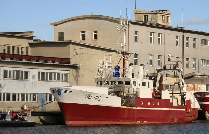 HEL 102 Fishing Vessel IMO 7625847 photo 8