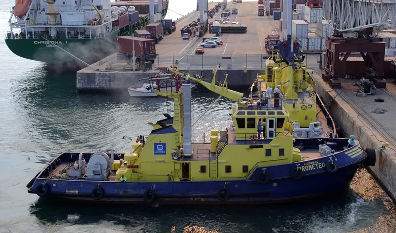 PROMETEU Tug Boat IMO 7626102 photo 4