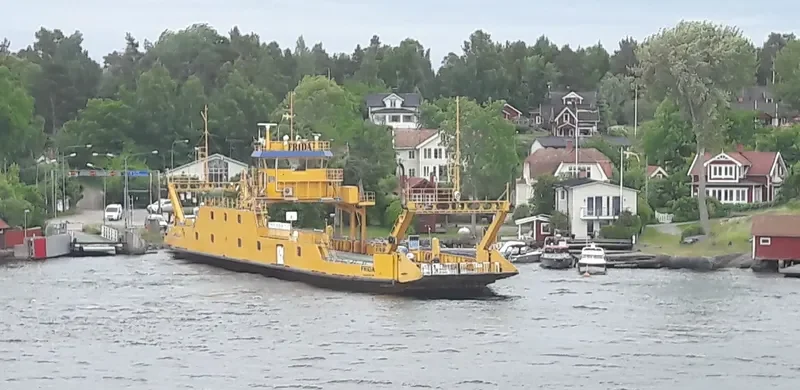 FRIDA Passenger Ship IMO 7626358 photo 2