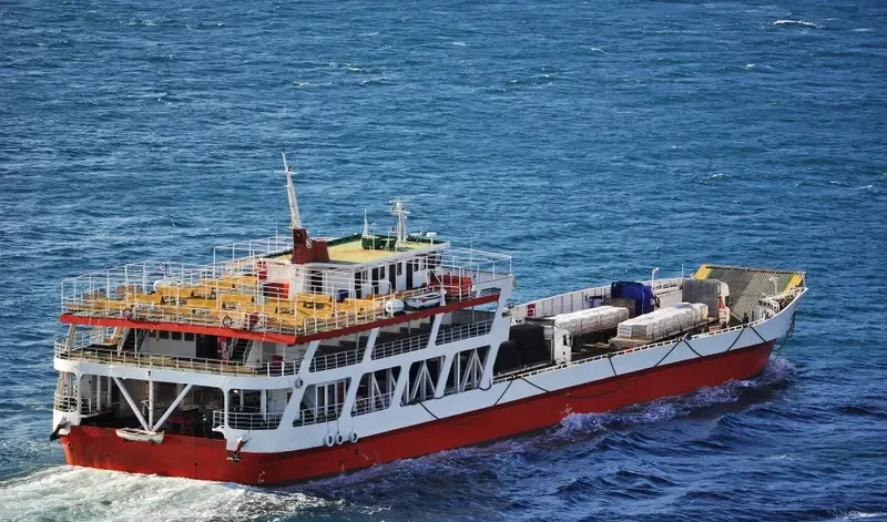ELOBEY XI Passenger Ship IMO 7627534 photo 2