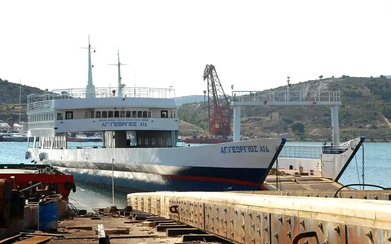 AGGEORGIOS AIDHPSOU Passenger Ship IMO 7627560 photo 3