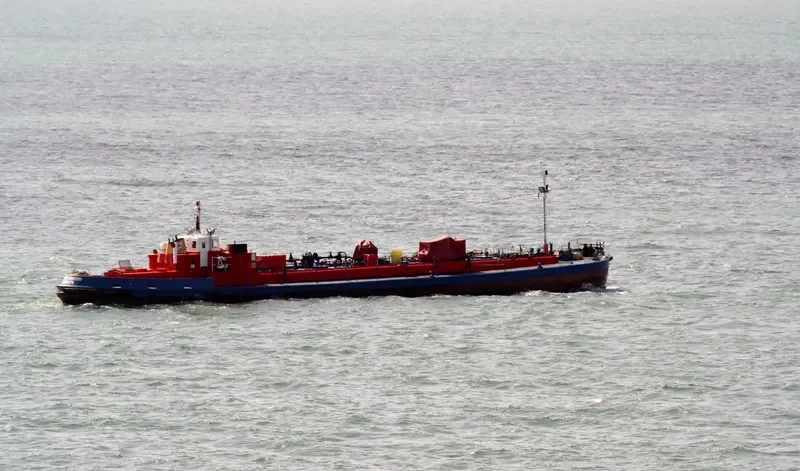 FALMOUTH JUBILEE Tanker IMO 7633258 photo 2