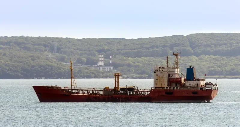 KAPITAN NIZHNICHENKO Tanker IMO 7636640 photo 3
