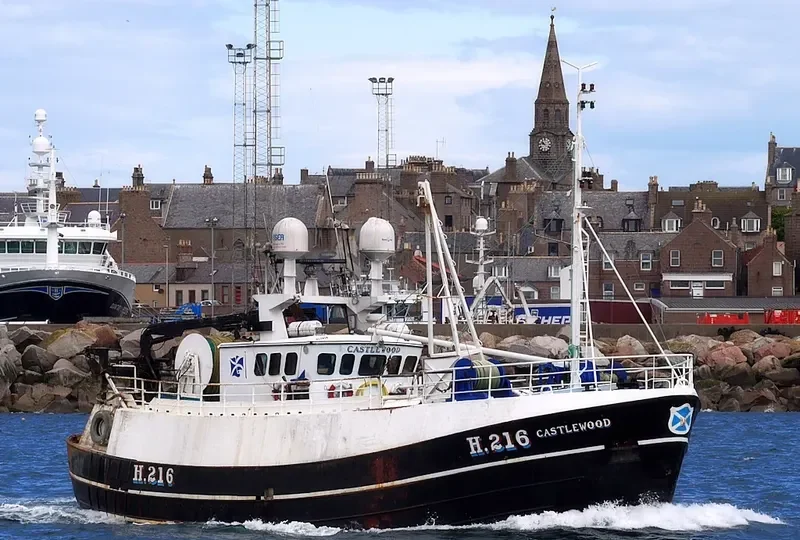 CASTLEWOOD Fishing Vessel IMO 7636664 photo 5