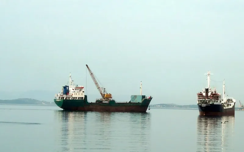 ROYAL TRADER General Cargo IMO 7637618 photo 9
