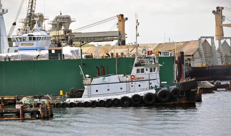 IVER FOSS Tug Boat IMO 7638478