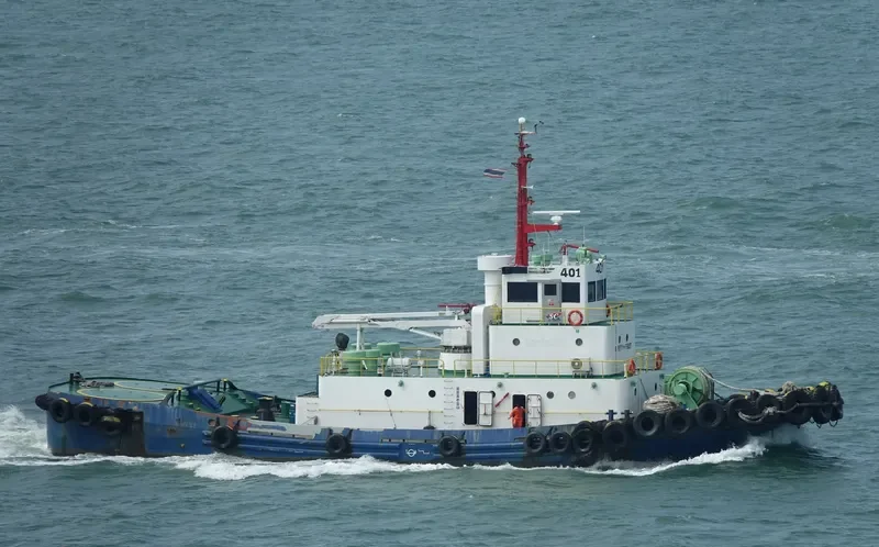 R.S.23 Tug Boat IMO 7639111 photo 3