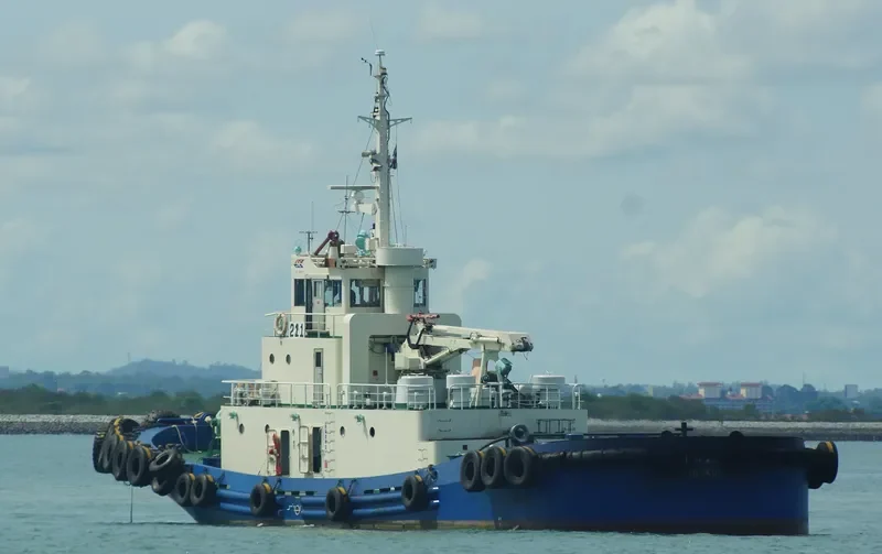 R.S.23 Tug Boat IMO 7639111 photo 7