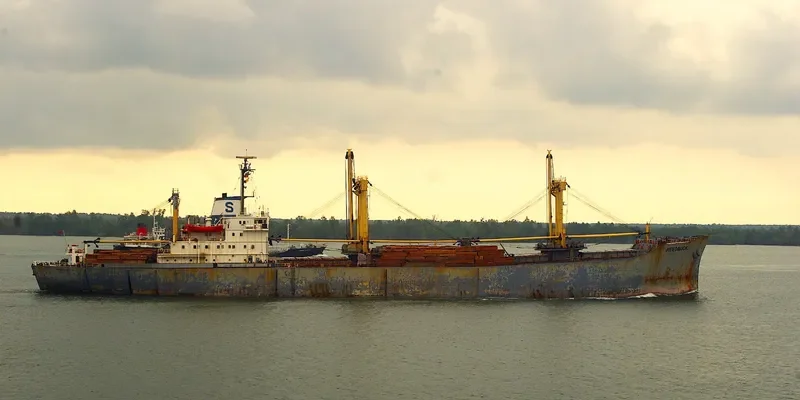 HE FENG General Cargo IMO 7640354 photo 2