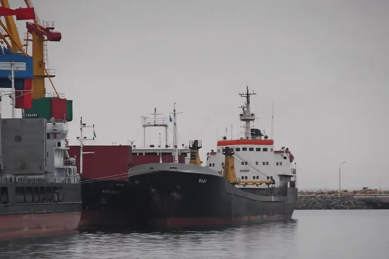 BAKI General Cargo Vessel IMO 7640550 photo 2